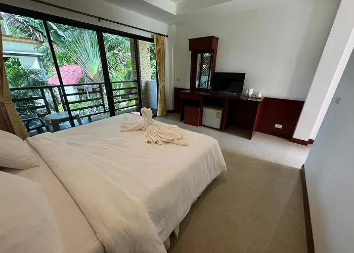Noble House Beach Resort