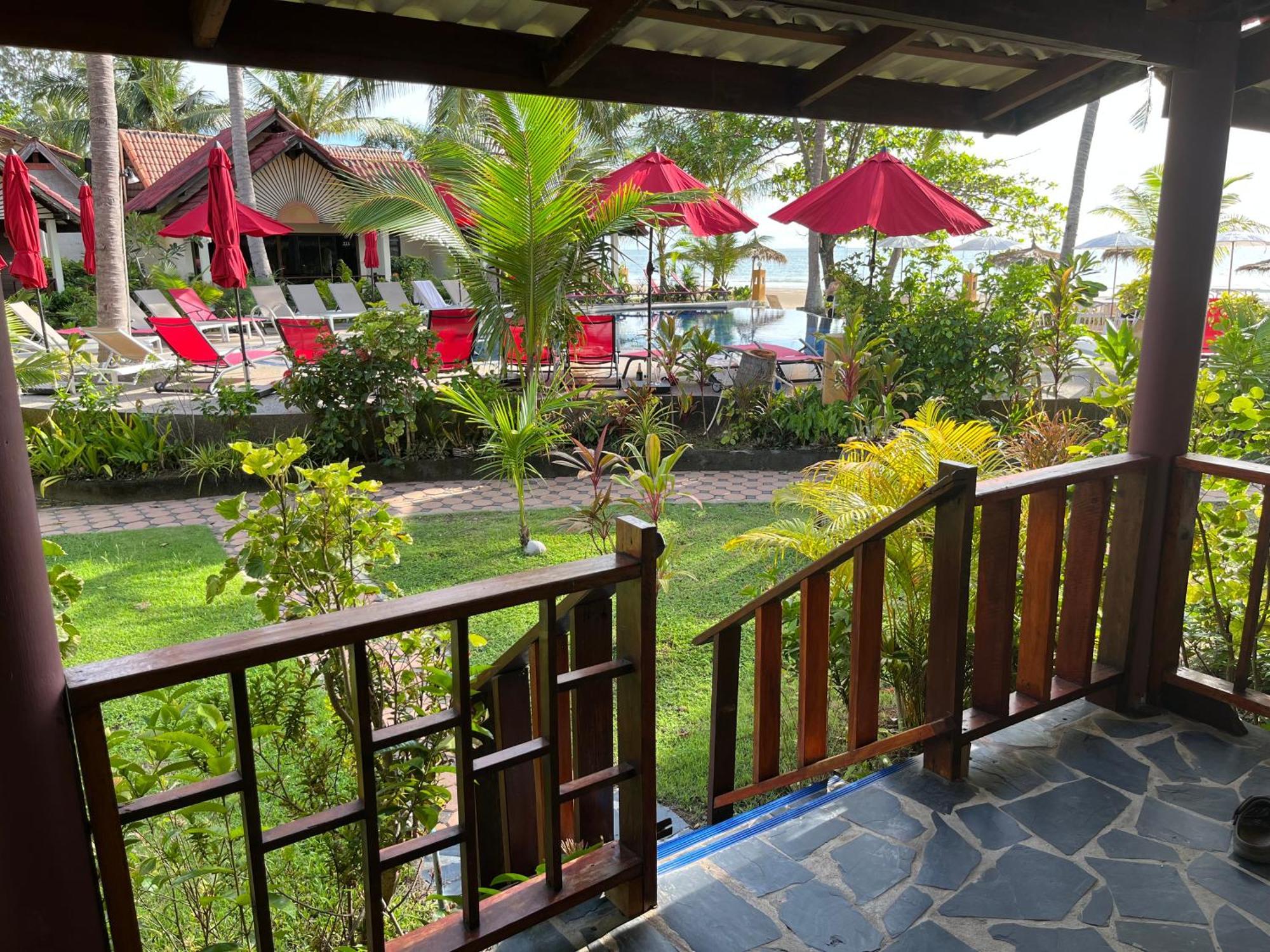 Noble House Resort Ko Lanta