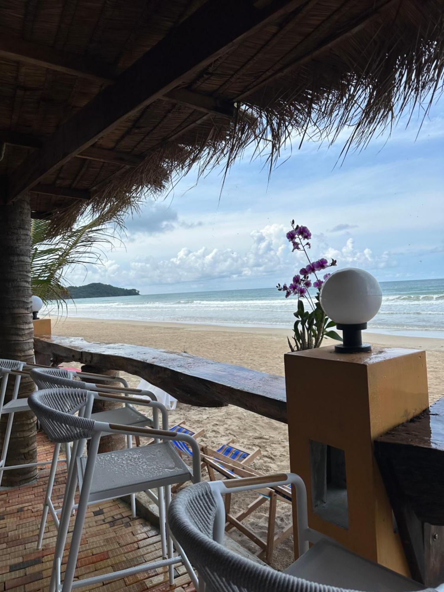 Курортный комплекс Noble House Beach 3*