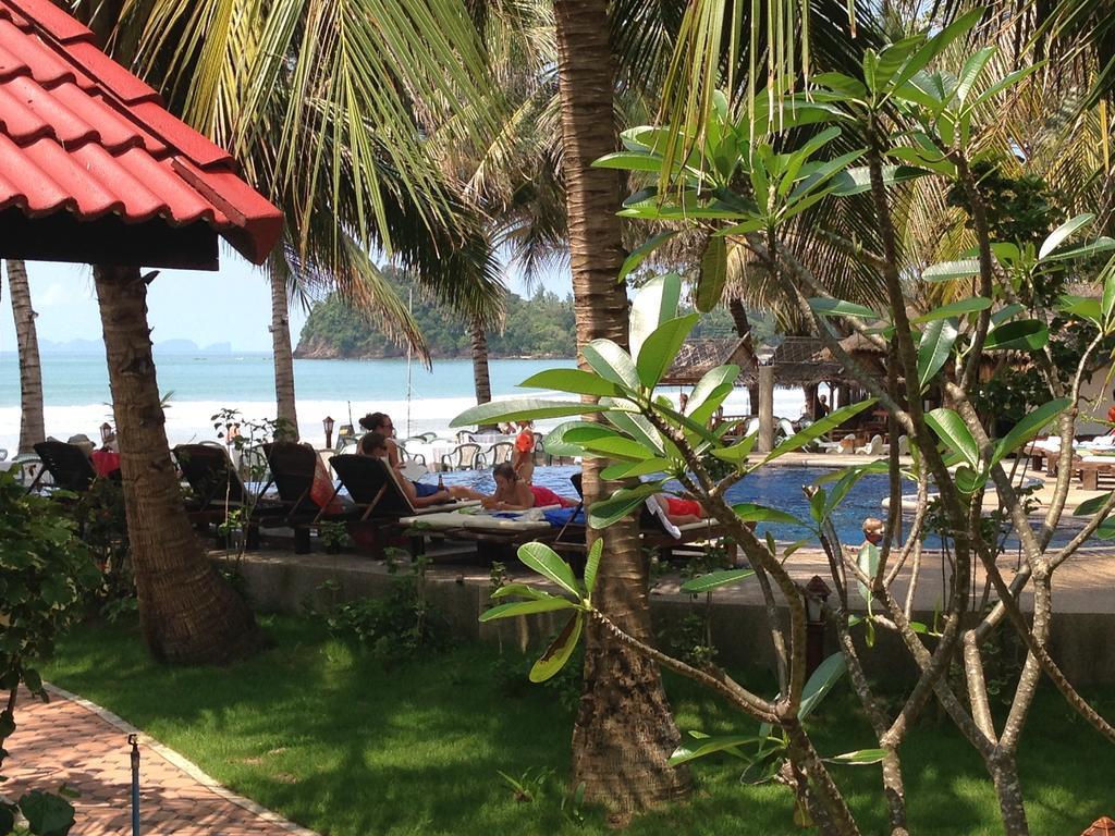 Noble House Beach
