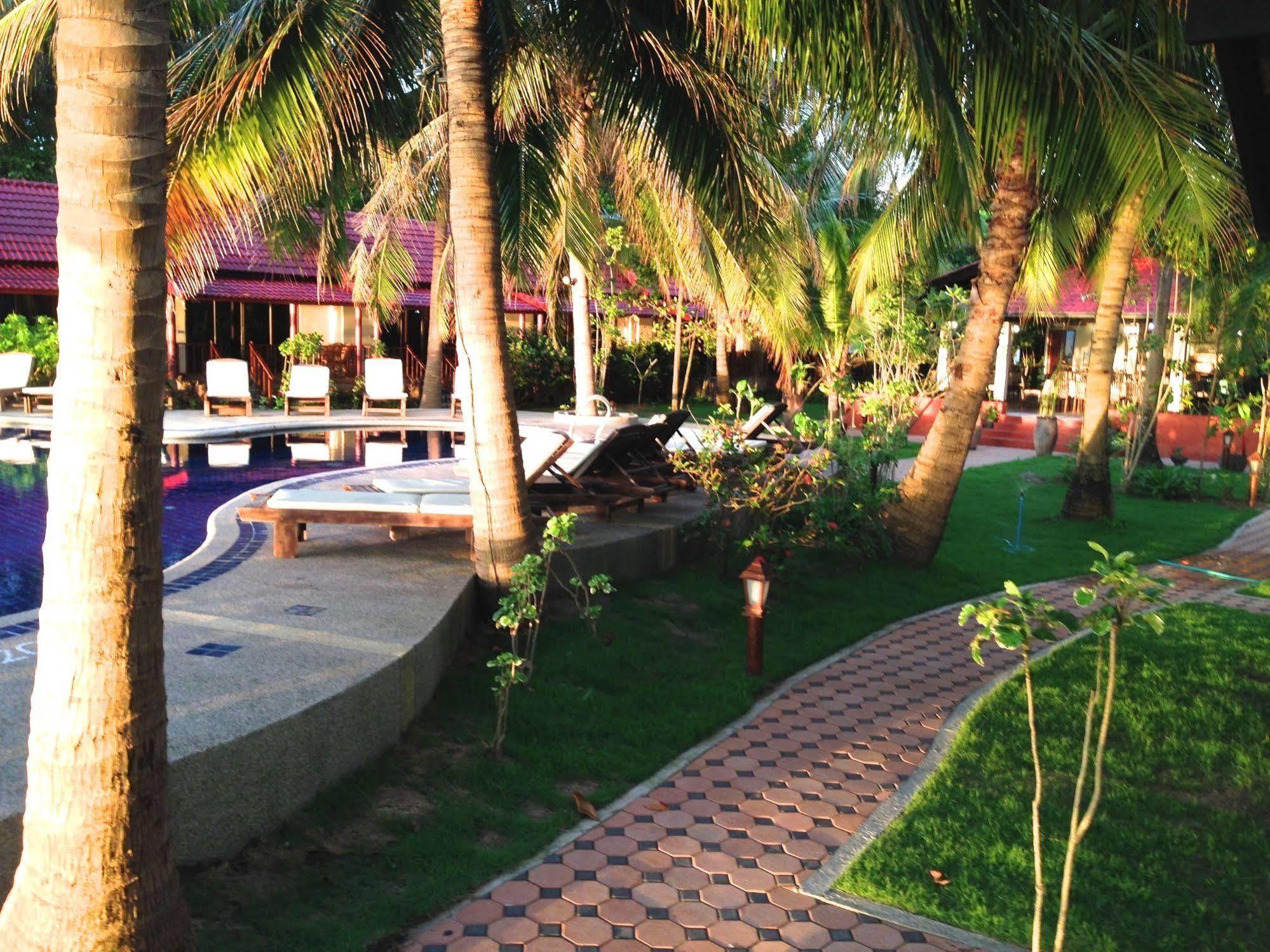 Noble House Beach Курортный комплекс Ко-Ланта